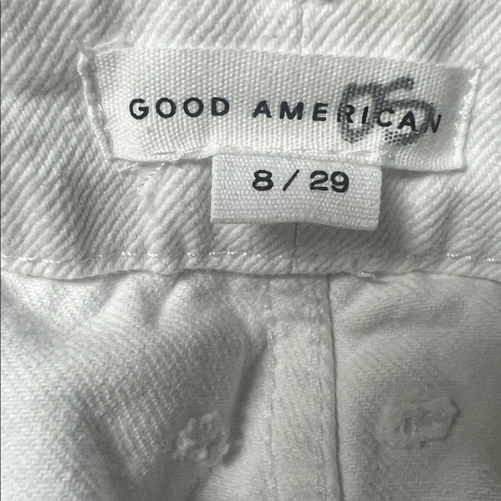Good American Distressed High-Rise baggy Jeans white - Picture 7 of 8